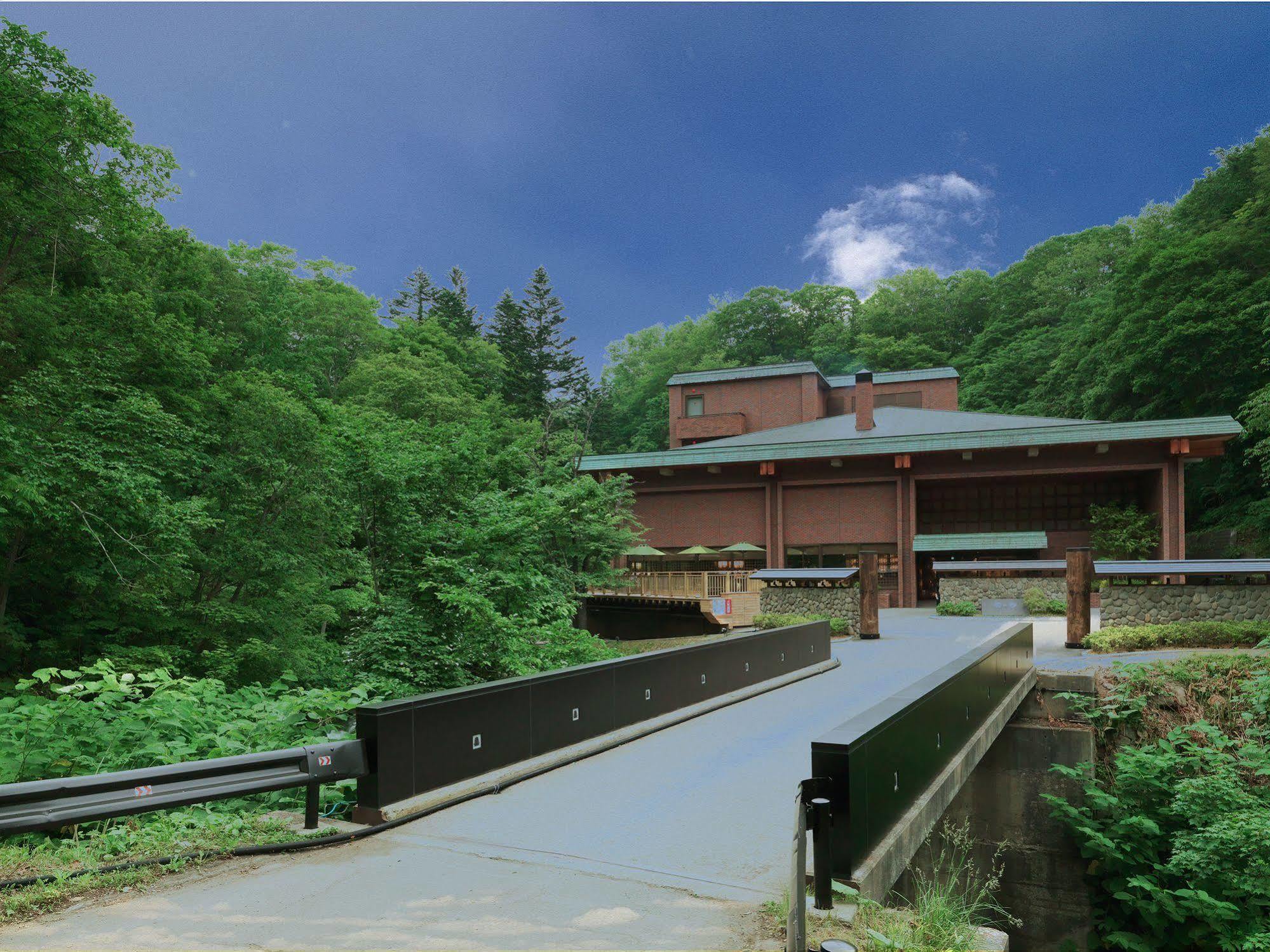 Niseko Konbu Onsen Tsuruga Moku-No-Sho Hotel Exterior foto